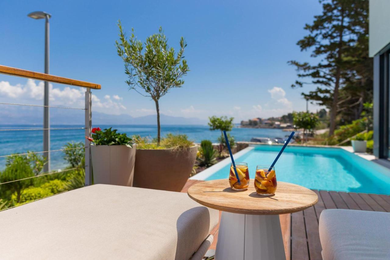 Agapao Villas Sutivan ภายนอก รูปภาพ