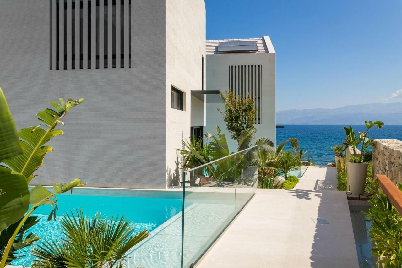 Agapao Villas Sutivan ภายนอก รูปภาพ