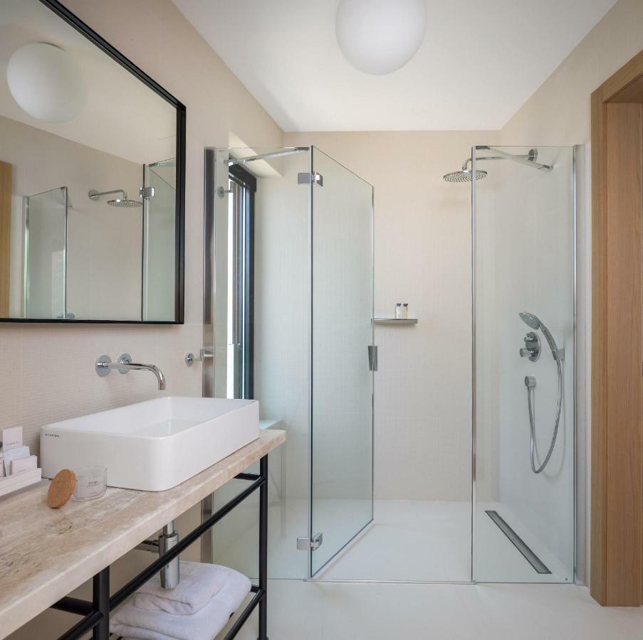 Agapao Villas Sutivan ภายนอก รูปภาพ