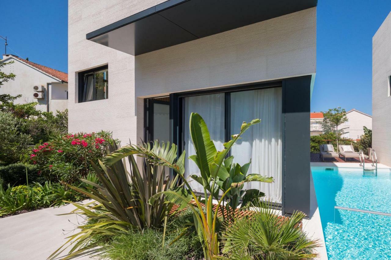 Agapao Villas Sutivan ภายนอก รูปภาพ